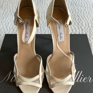 Monique Lhuillier Lace Sandals